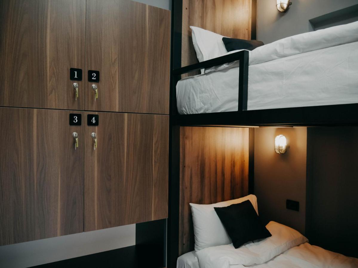 Hostel The Maze Tirana