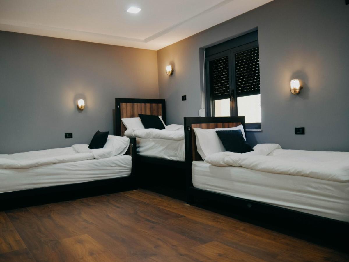 Hostel The Maze